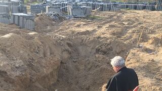 Krajewski encuentra una fosa común con 80 cuerpos en Borodianka