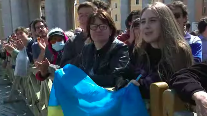 Banderas de Ucrania en San Pedro