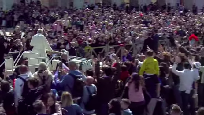El Papa, con el pueblo