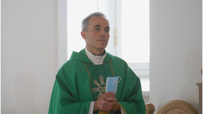 Padre Fernando Vera