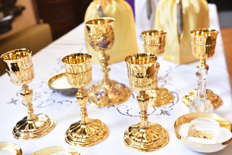 Cálices de oro