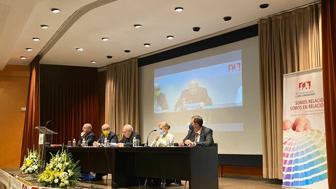 Mesa inaugural en el ITVR