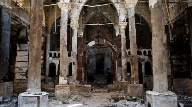 Iglesia glesia de San José y Abu Sefein incendiada