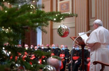 Saludo navideño de Francisco a la curia