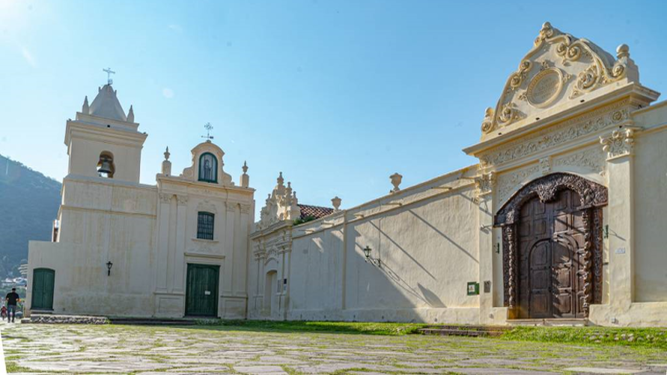 El monasterio de San Bernardo envuelto en la controversia