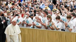 El Papa, con los peregrinos de Lódz