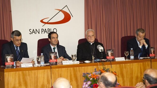 Presentación de 'Un fraile vestido de cardenal'