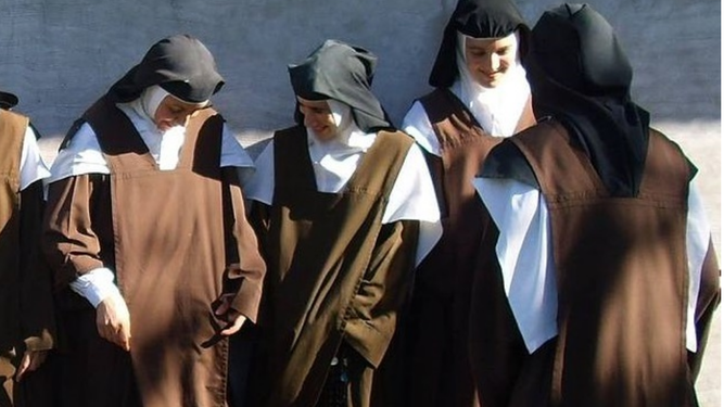 Monjas