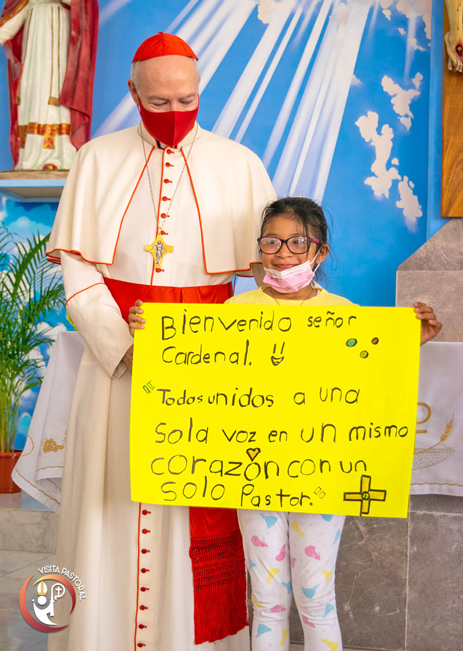 "Todos unidos a una sola voz, en un mismo corazón, con un sólo pastor"