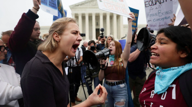 Enfrentamiento entre proabortistas y provida en Washington