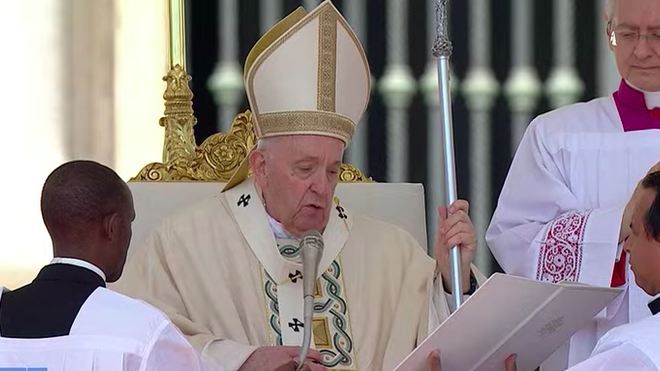 Francisco proclamó a los nuevos santos