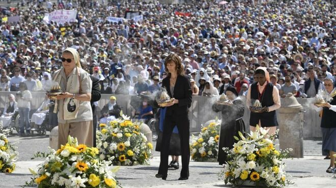 Decenas de miles de fieles en la canonización de hoy