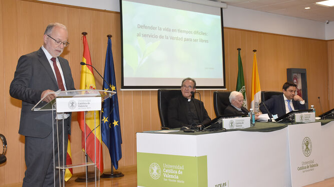 Encuentro en la UCV