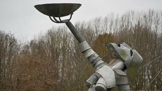 Agora habitantes de la tierra