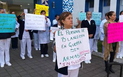 Médicos protestan por sus condiciones labores en Tezuitlán, Puebla