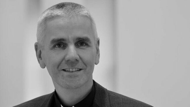 Christof May