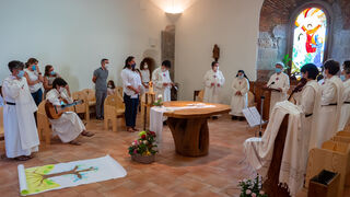 Votos de una novicia en el monasterio de las trinitarias de Suesa