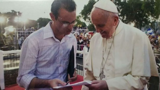 Leonardo M. Fernández Otaño con Francisco