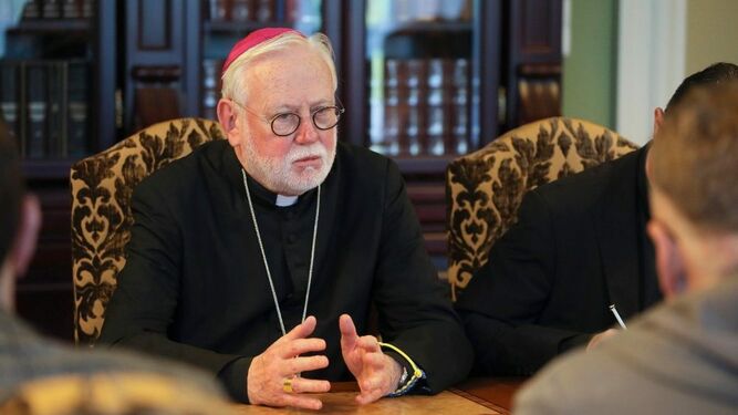 Monseñor Gallagher