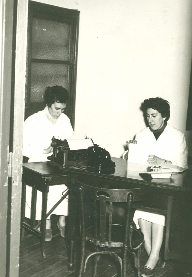1961