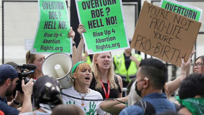 Protesta contra la derogación del derecho al aborto