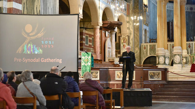 Encuentro presinodal en Westminter