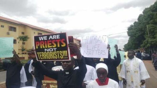 Protestas de sacerdotes en Nigeria