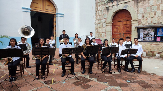 Parroquia San Juanito y la música: 