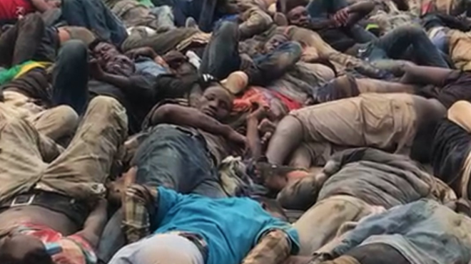 Emigrantes muertos en la valla de Melilla