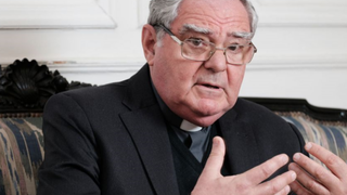 Monseñor Óscar Ojea