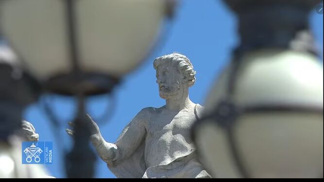 Una imagen en la plaza de San Pedro