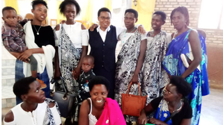 Las Madres Heroicas de Kabuga (Ruanda)