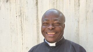 Aquilino Nguema : “Lo más triste está en la Iglesia. Donde los clérigos están todos subordinados al régimen"