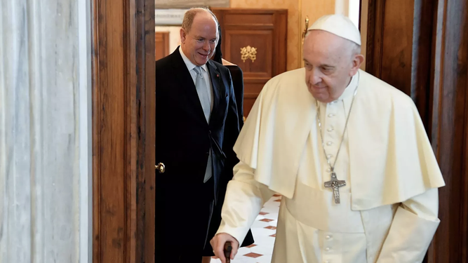 Papa con Alberto de Monaco