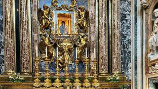 El Papa visita Santa Marta antes de partir hacia Canadá