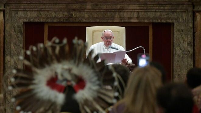 Francisco, durante su encuentro con los indígenas