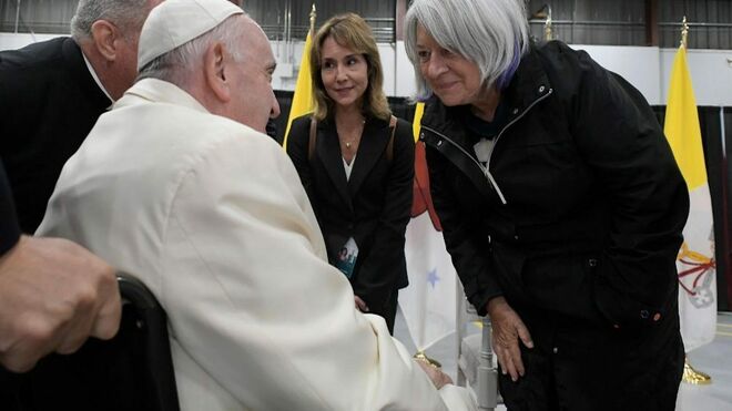 Telegramas del Papa en su vuelo de regreso