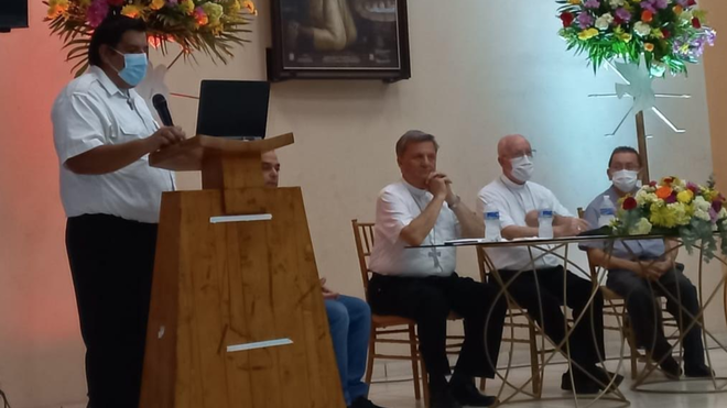 Cardenal Grech con las CEBs de San Pedro Sula