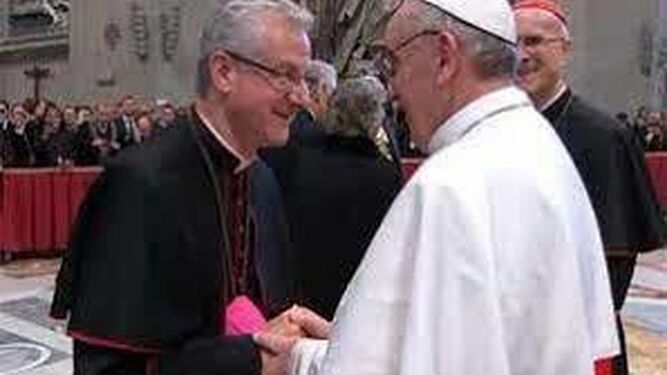 Vives con el papa Francisco