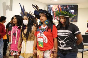 Indígenas Guaranis Nhandeva