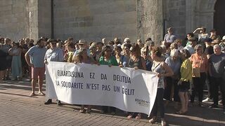 Protestas en el templo contra la detención de migrantes