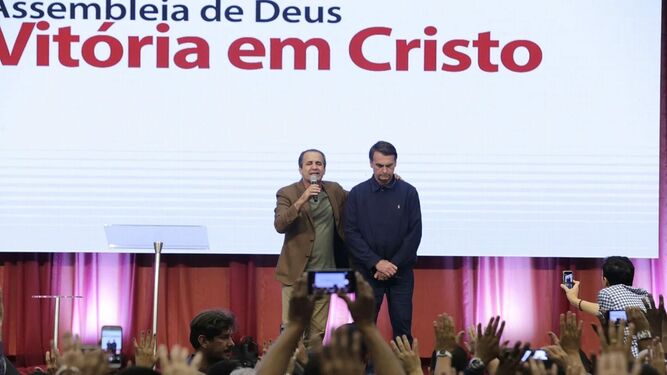 Bolsonaro participa en un acto evangélico