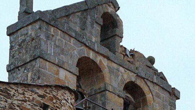 La espadaña de Nuestra Señora de la Asunción de Alcañices (Zamora)