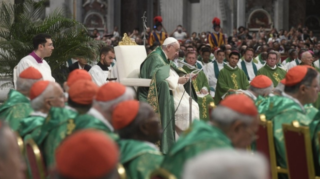 Misa del Papa con los cardenales