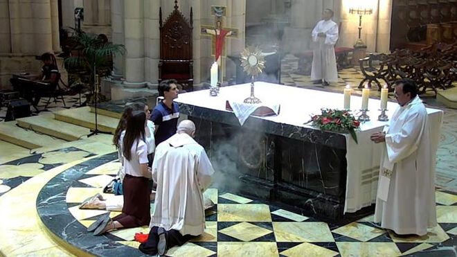 Cardenal Osoro en La Almudena