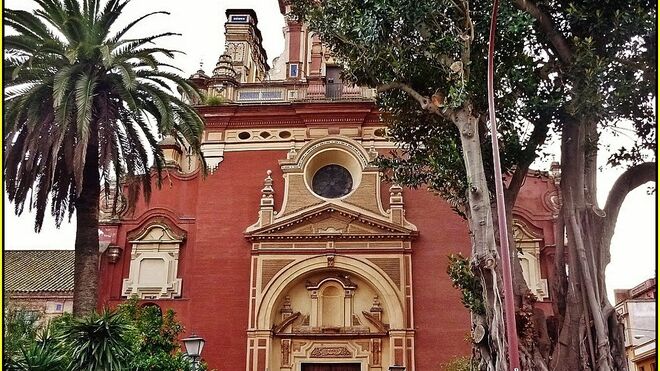 Fachada de la Parroquia de San Jacinto, en Triana