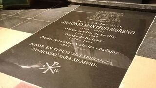 Sepultura en la Concatedral de Mérida