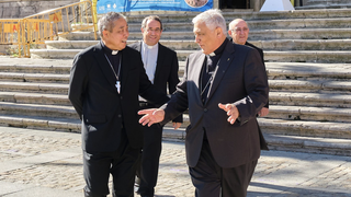 El nuncio Auza con el obispo Zornoza