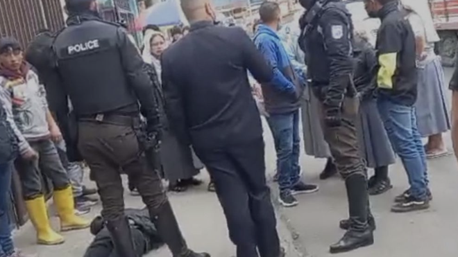 Las religiosas, con la policía y uno de los ladrones