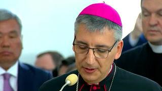 Mumbiela, en su saludo al Papa